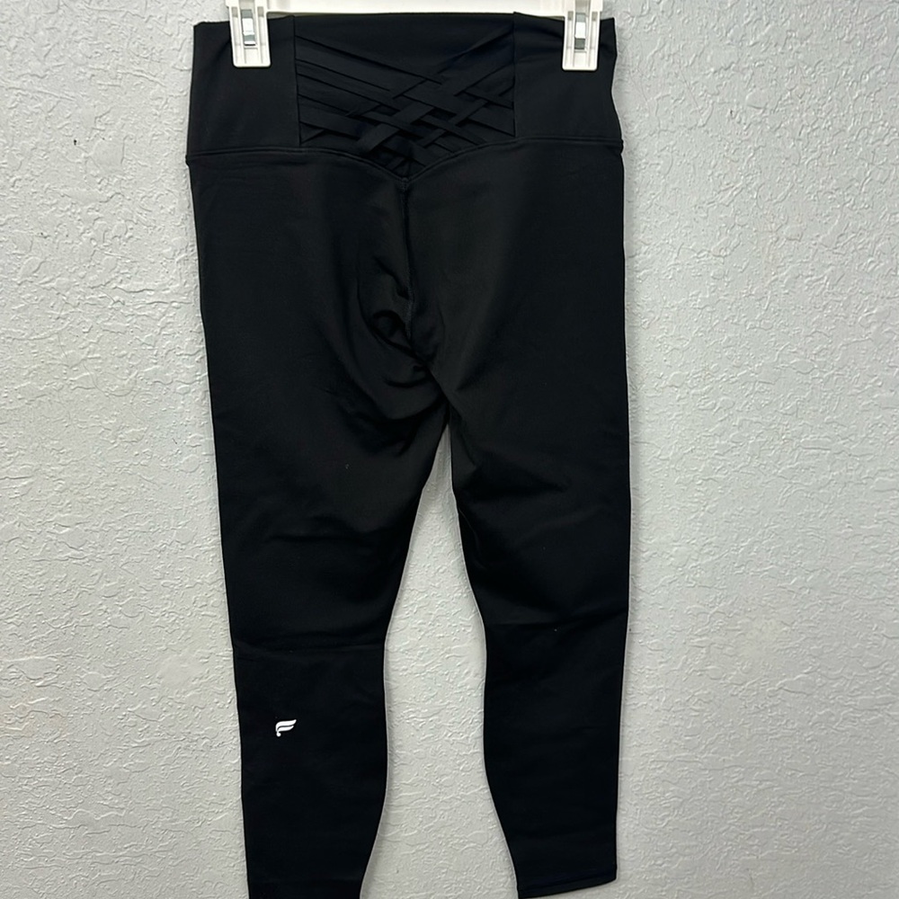 Fabletics PowerHold Leggings Size Medium